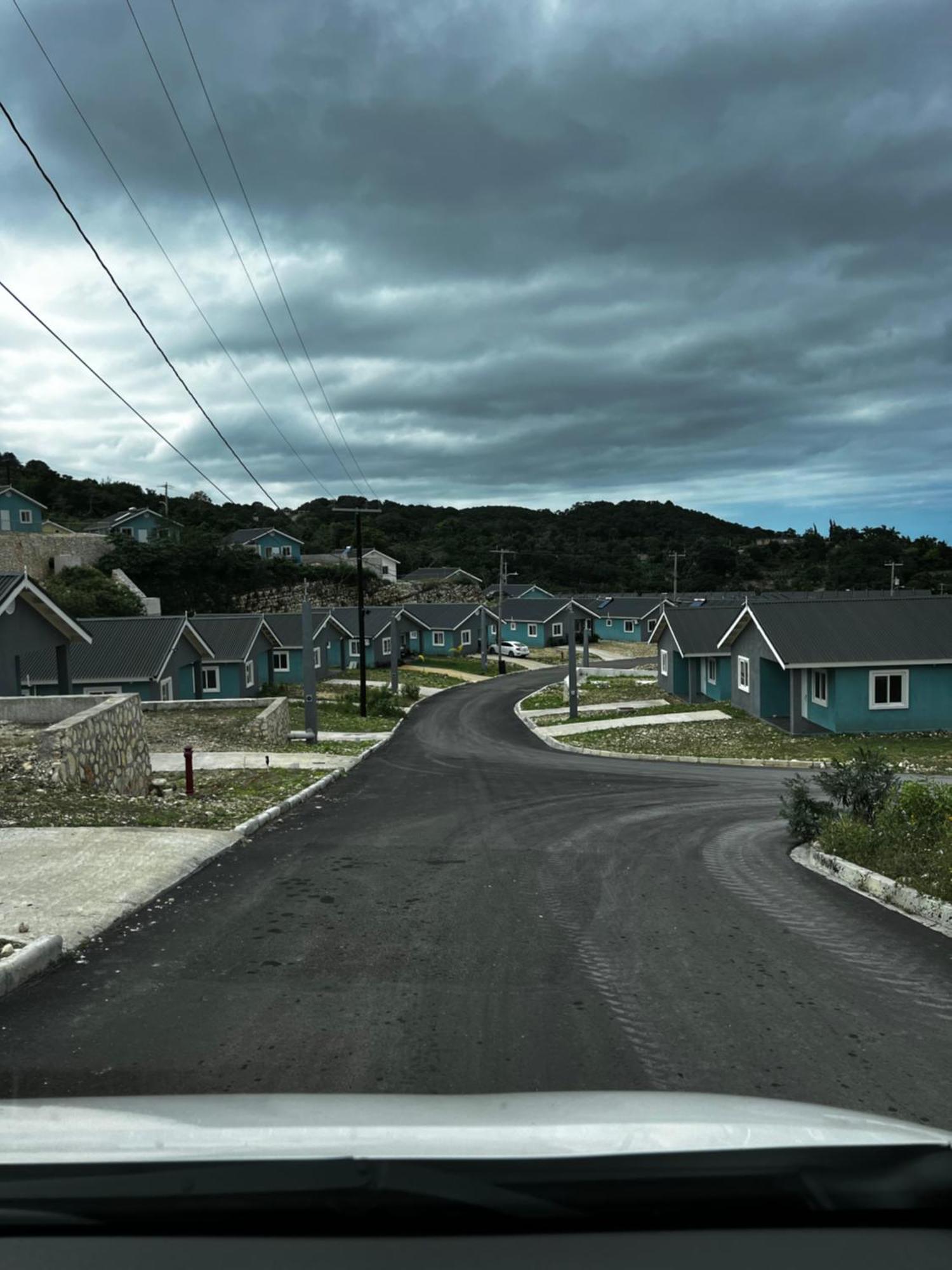Sky View Villas @ Edmund Ridge Estate Montego Bay Exterior foto