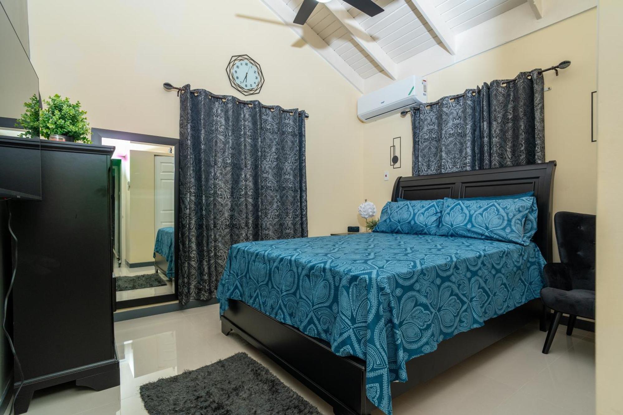 Sky View Villas @ Edmund Ridge Estate Montego Bay Exterior foto